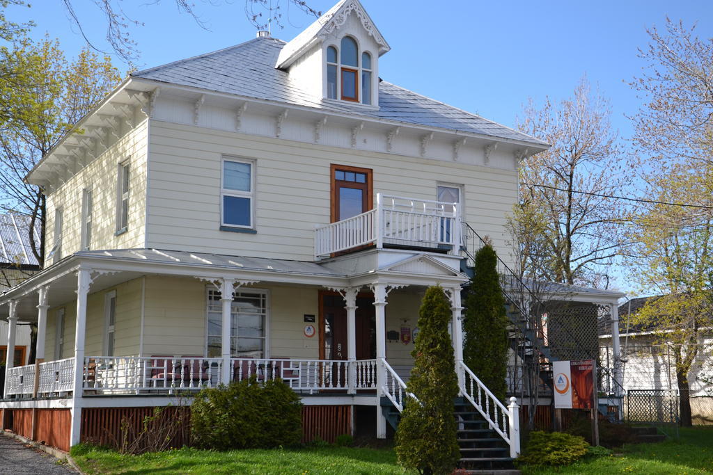 Auberge Internationale De Rivière-du-Loup Zewnętrze zdjęcie
